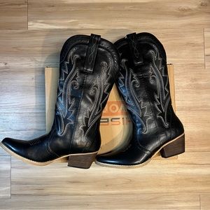 Western Cowboy Boots - women’s
